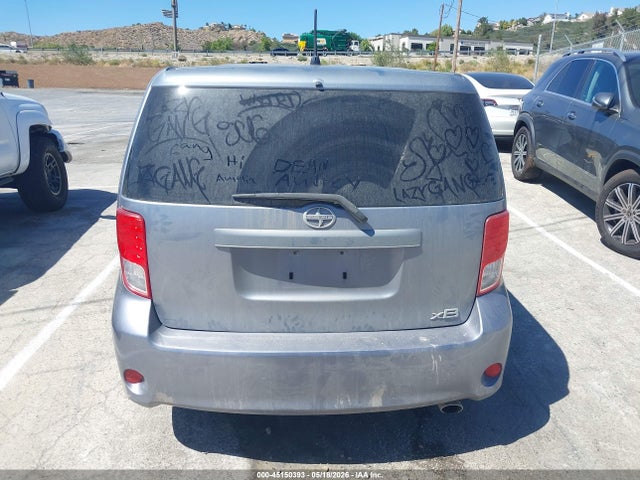 Scion xB