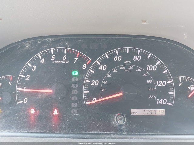 Toyota Camry Le V6