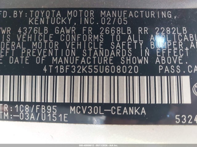 Toyota Camry Le V6