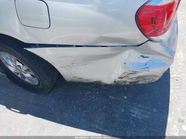 Toyota Camry Le V6