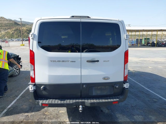 Ford Transit Xlt