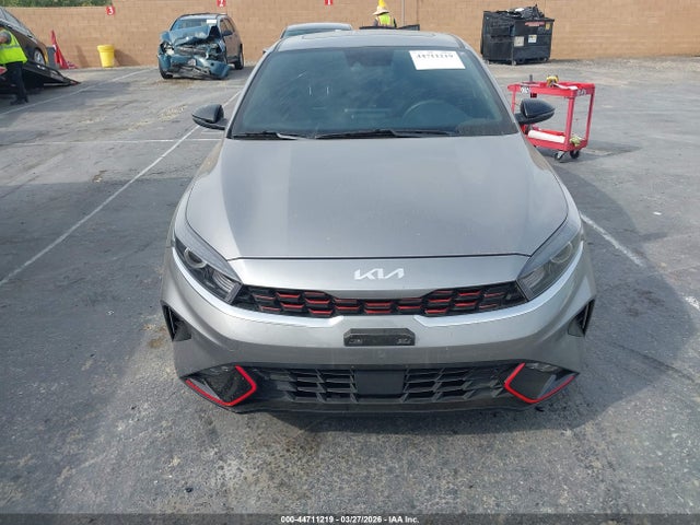 Kia Forte Gt-line