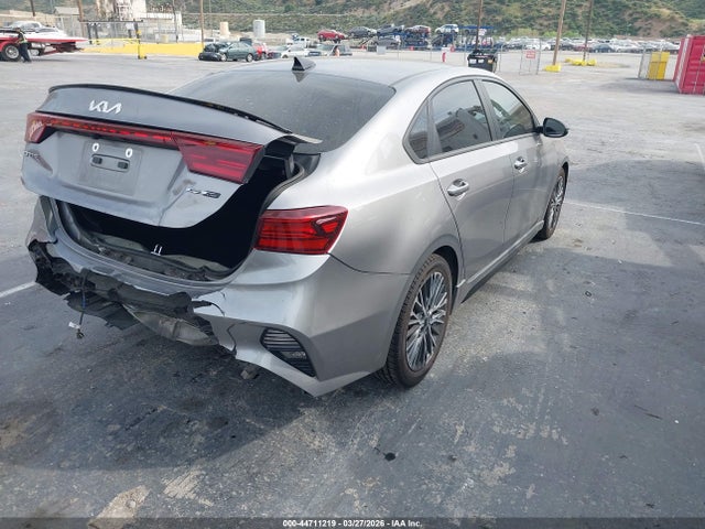 Kia Forte Gt-line