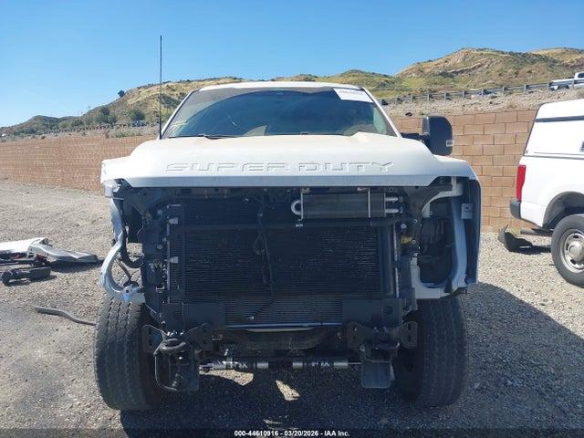 Ford F-350 Xl