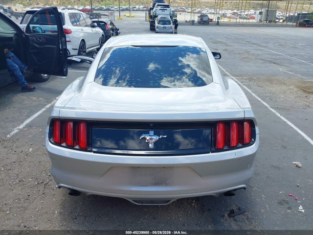Ford Mustang V6