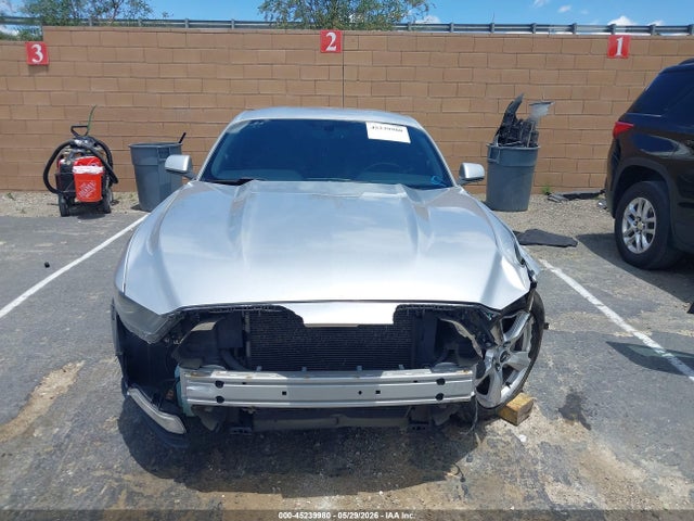 Ford Mustang V6
