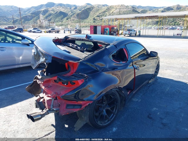 Hyundai Genesis 2.0t