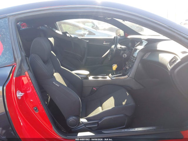 Hyundai Genesis 2.0t