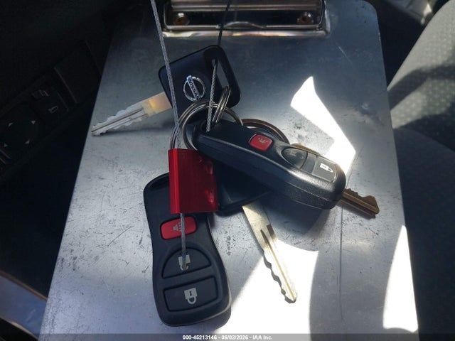 Nissan Versa 1.8s