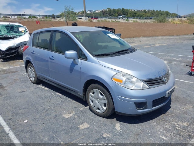 Salvage Nissan Versa Image