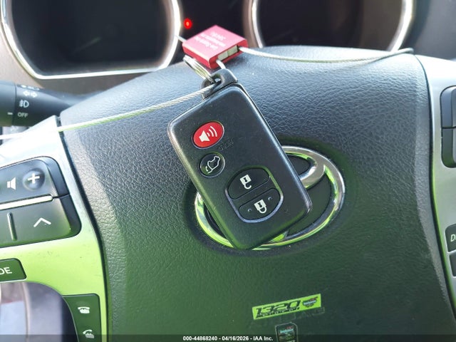 Toyota Highlander Limited V6