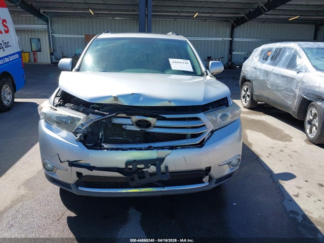 Toyota Highlander Limited V6