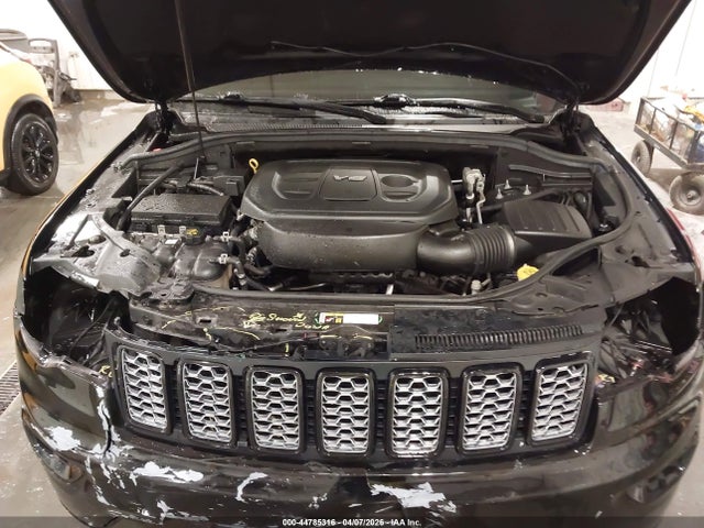 Jeep Grand Cherokee Altitude 4x4