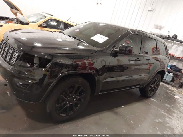 Jeep Grand Cherokee Altitude 4x4