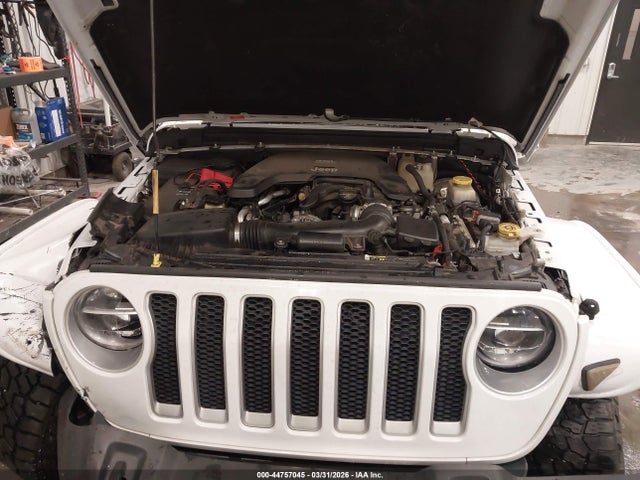 Jeep Wrangler Sahara 4x4