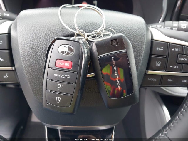 Toyota Highlander Platinum