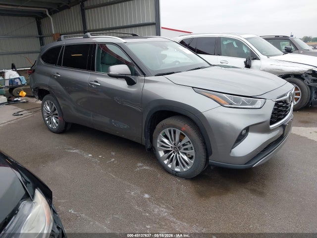 2025 Toyota Highlander