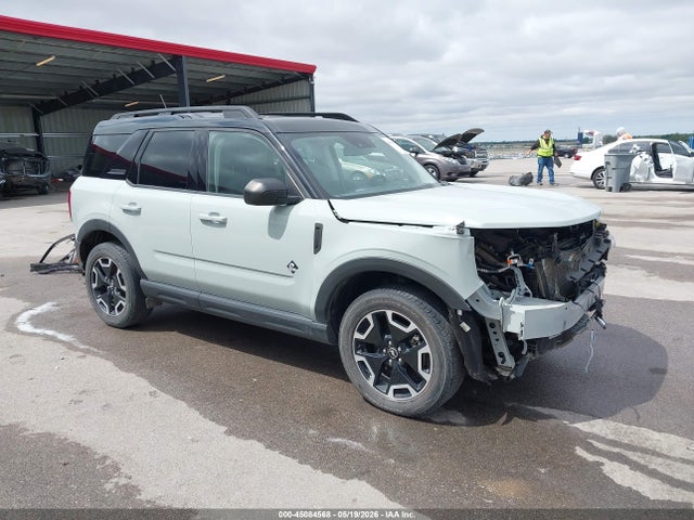 Salvage Ford Bronco Image