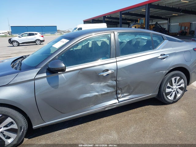 Nissan Altima S Fwd