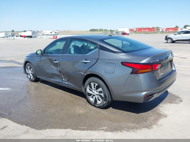 Nissan Altima S Fwd
