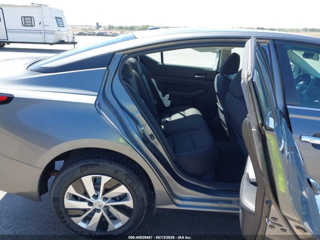 Nissan Altima S Fwd