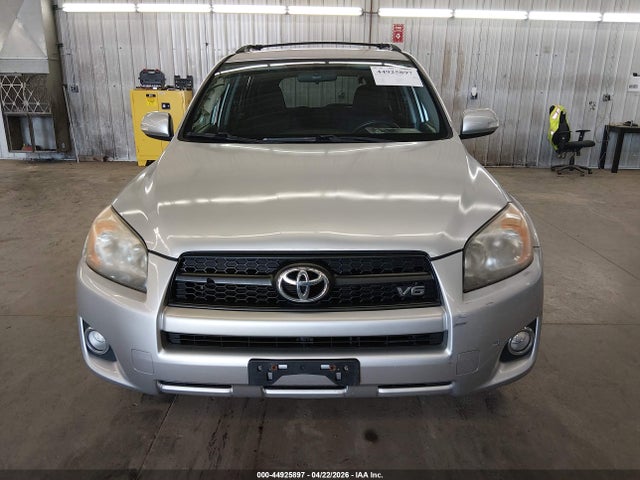 Toyota RAV4 Sport V6