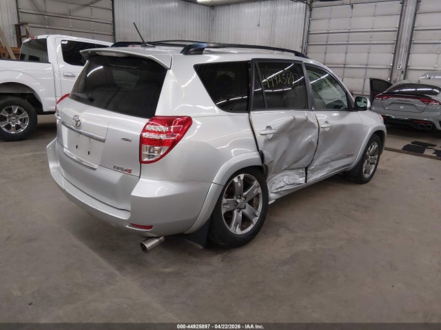 Toyota RAV4 Sport V6