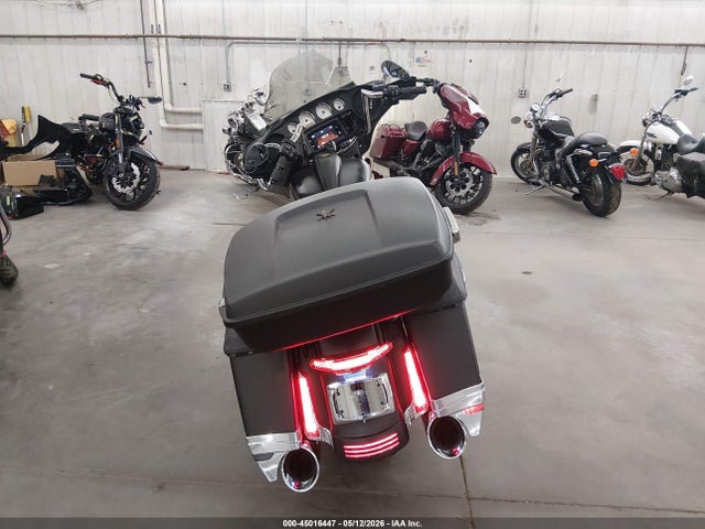 Harley-Davidson Flhx