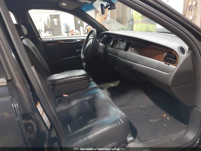 Lincoln Towncar Executive