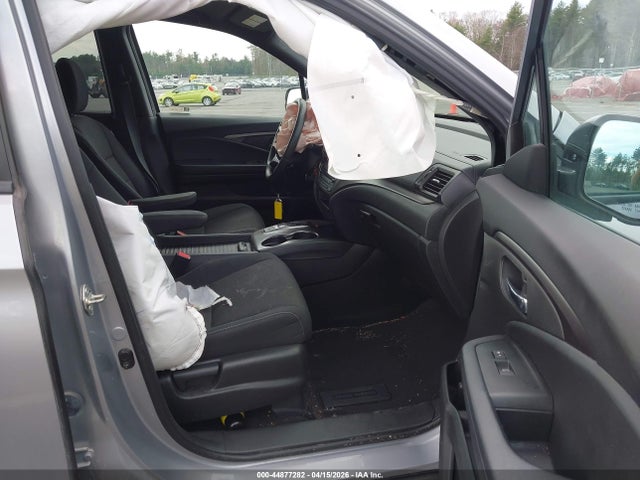 Honda Passport 2wd Sport