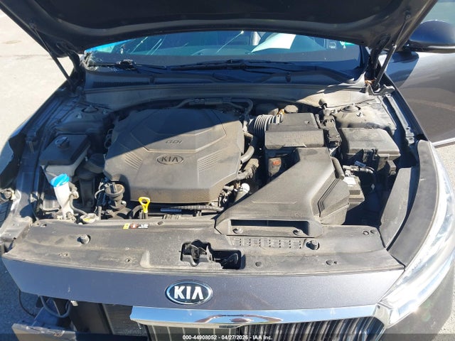 Kia Cadenza Technology