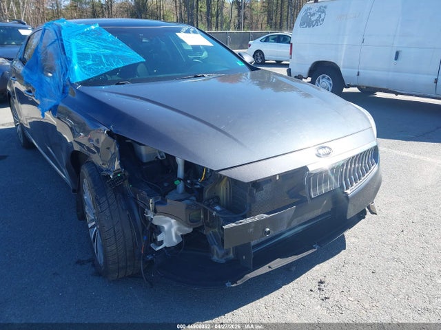 Kia Cadenza Technology