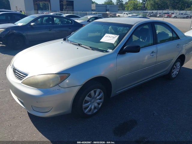 Toyota Camry Std