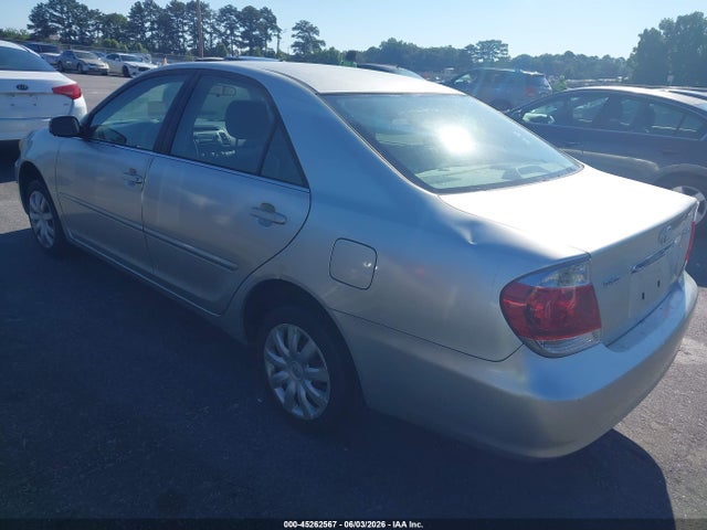 Toyota Camry Std