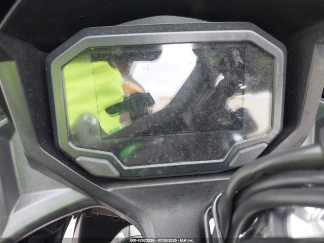 Kawasaki Ex650 N