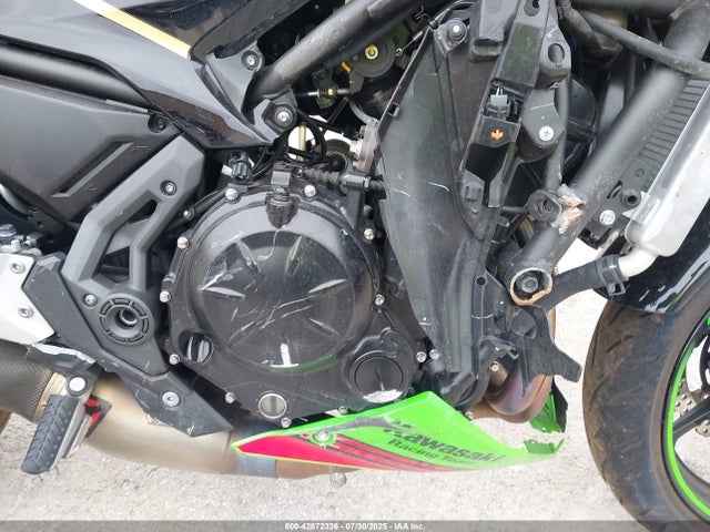 Kawasaki Ex650 N