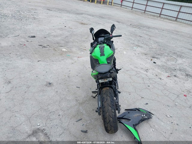 Kawasaki Ex650 N