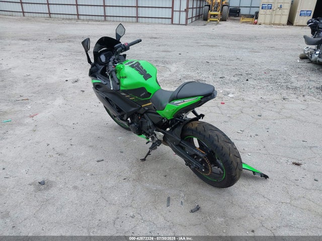 Kawasaki Ex650 N