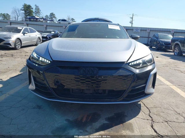 Audi e-tron Premium Plus Quattro
