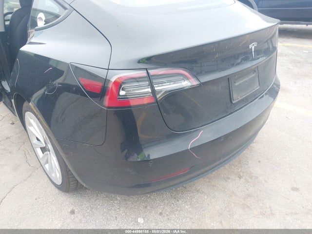 Tesla Model 3 Standard Range Plus Rear-wheel Drive