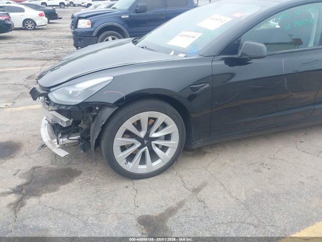Tesla Model 3 Standard Range Plus Rear-wheel Drive