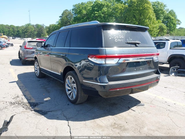 Lincoln Navigator Reserve