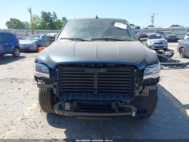 Lincoln Navigator Reserve