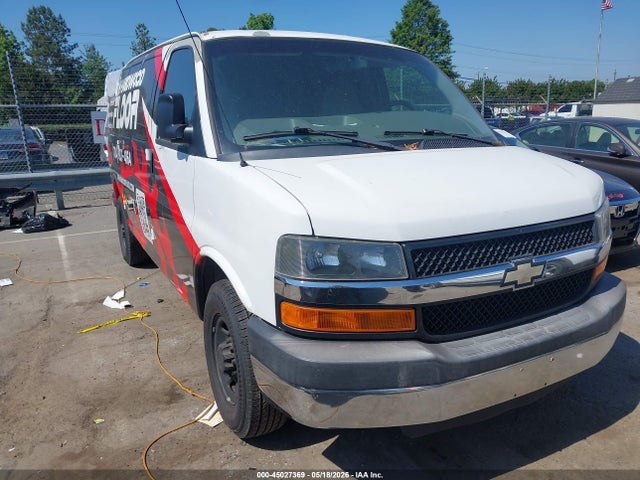Salvage Chevrolet Express Image