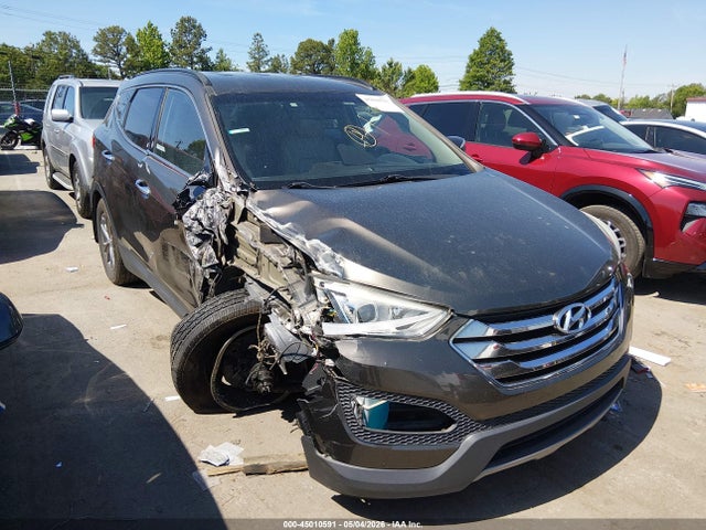 Salvage Hyundai SANTA FE Image