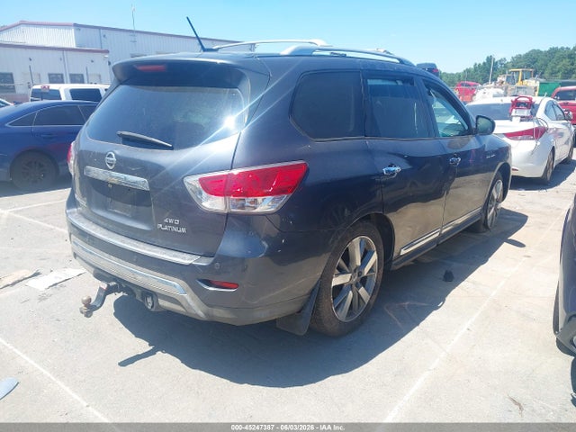 Nissan Pathfinder Platinum