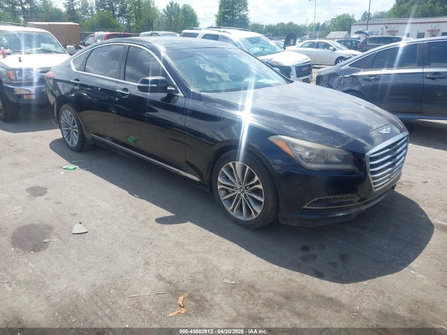 Salvage Hyundai Genesis Image