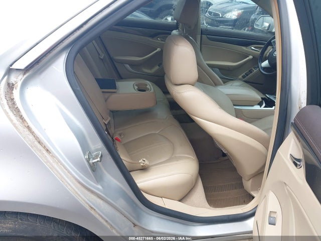 Cadillac CTS Standard