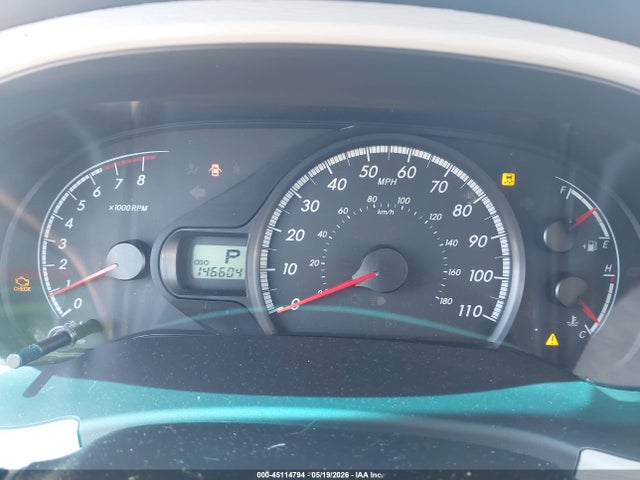 Toyota Sienna Le V6