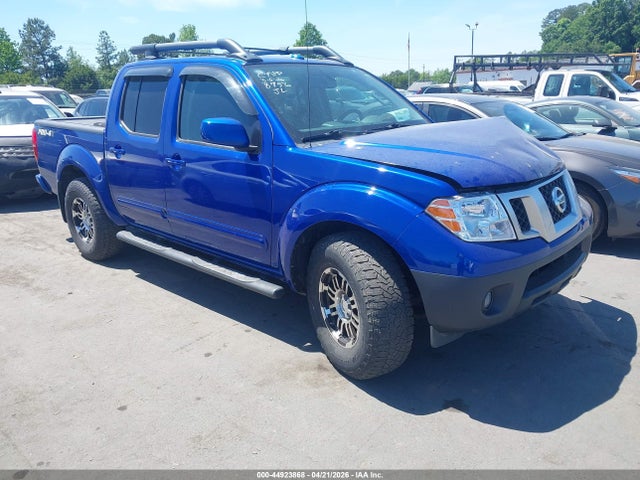 Salvage Nissan Frontier Image